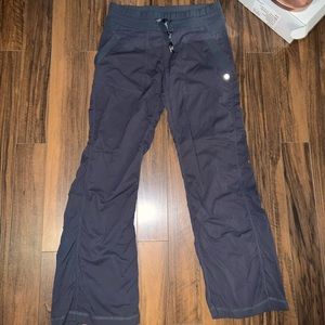 Lululemon Track Studio Pants | Size 6 | Like New!